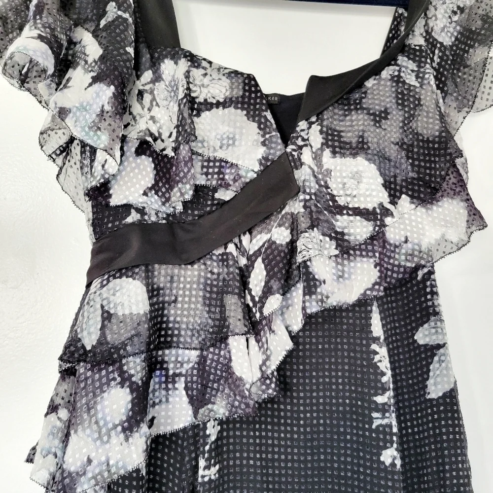 NEW Chelsea & Walker Cara Black & White Silk Jacquard Midi Dress Size 2 - Picture 7 of 16
